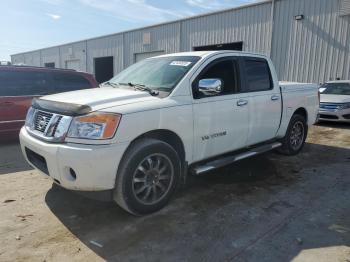  Salvage Nissan Titan