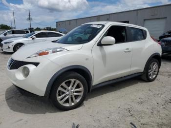  Salvage Nissan JUKE