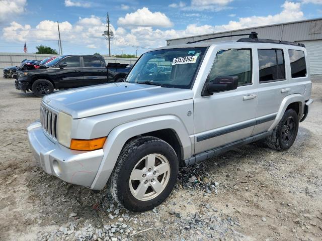  Salvage Jeep Commander