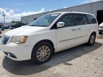 Salvage Chrysler Minivan
