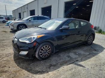  Salvage Hyundai VELOSTER