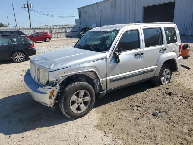  Salvage Jeep Liberty