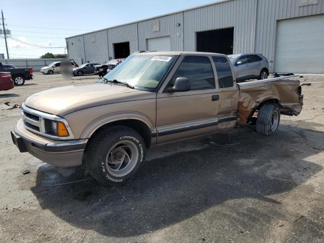  Salvage Chevrolet S-10
