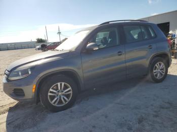  Salvage Volkswagen Tiguan