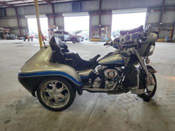  Salvage Harley-Davidson Fl