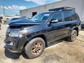  Salvage Toyota Land Cruis