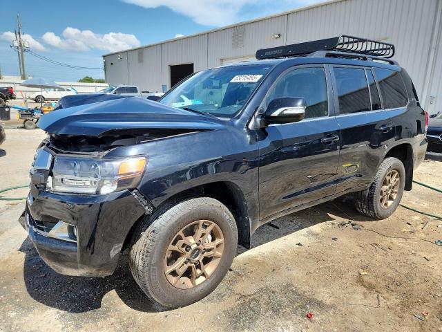  Salvage Toyota Land Cruis
