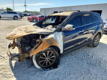  Salvage Hyundai SANTA FE