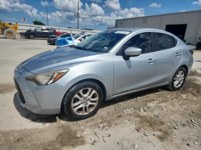  Salvage Toyota Yaris