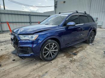  Salvage Audi Q7