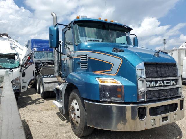  Salvage Mack Anthem