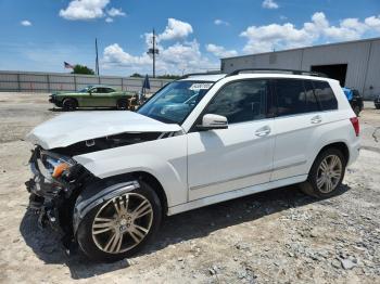  Salvage Mercedes-Benz GLK