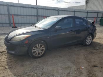  Salvage Mazda 3