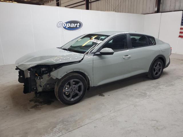  Salvage Kia K4 Lx