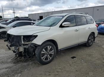  Salvage Nissan Pathfinder
