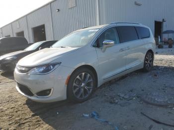  Salvage Chrysler Pacifica