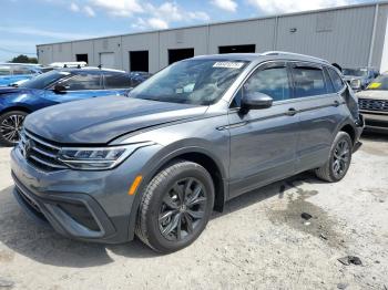  Salvage Volkswagen Tiguan