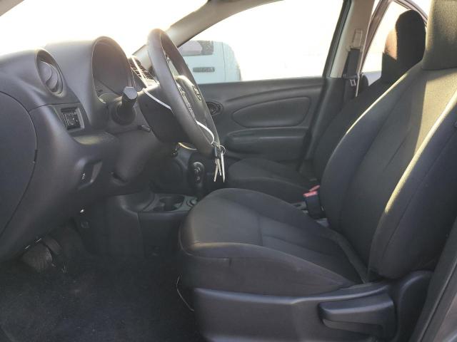 Nissan Versa S Image 6