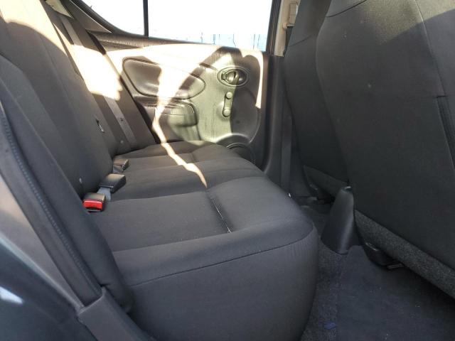 Nissan Versa S Image 10