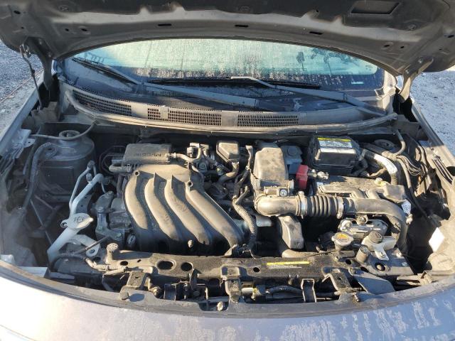 Nissan Versa S Image 7