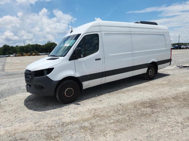  Salvage Mercedes-Benz Sprinter