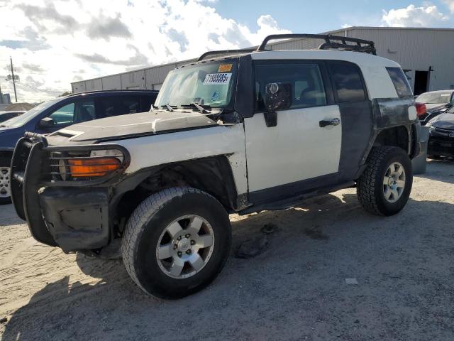  Salvage Toyota FJ Cruiser