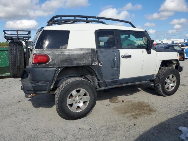 Toyota FJ Cruiser Image 4