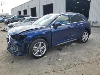  Salvage Audi Q3