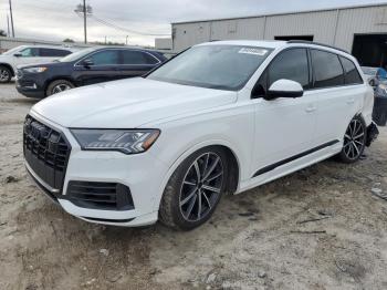  Salvage Audi Q7
