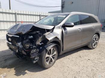  Salvage Kia Sorento