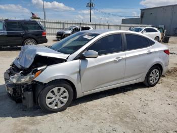  Salvage Hyundai ACCENT