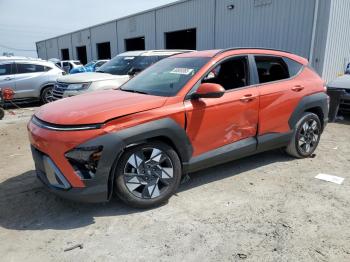  Salvage Hyundai KONA