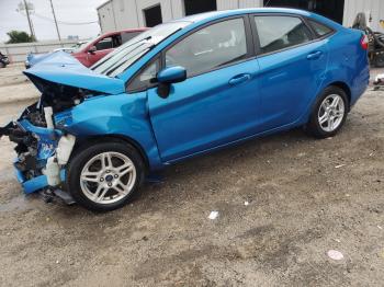  Salvage Ford Fiesta