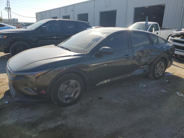  Salvage Kia K4 Lx