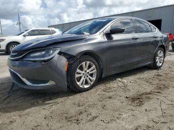  Salvage Chrysler 200