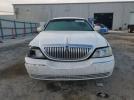 Lincoln Towncar Signature Limited Image 9