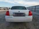 Lincoln Towncar Signature Limited Image 5