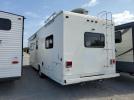 Ford Econoline E450 Super Duty Cutaway Van Image 2