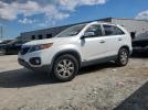 Kia Sorento Base Image 1