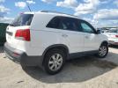 Kia Sorento Base Image 8