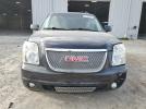 GMC Yukon Denali Image 8