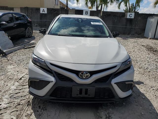 Toyota Camry Se Night Shade Image 11