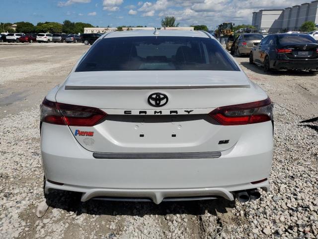 Toyota Camry Se Night Shade Image 10