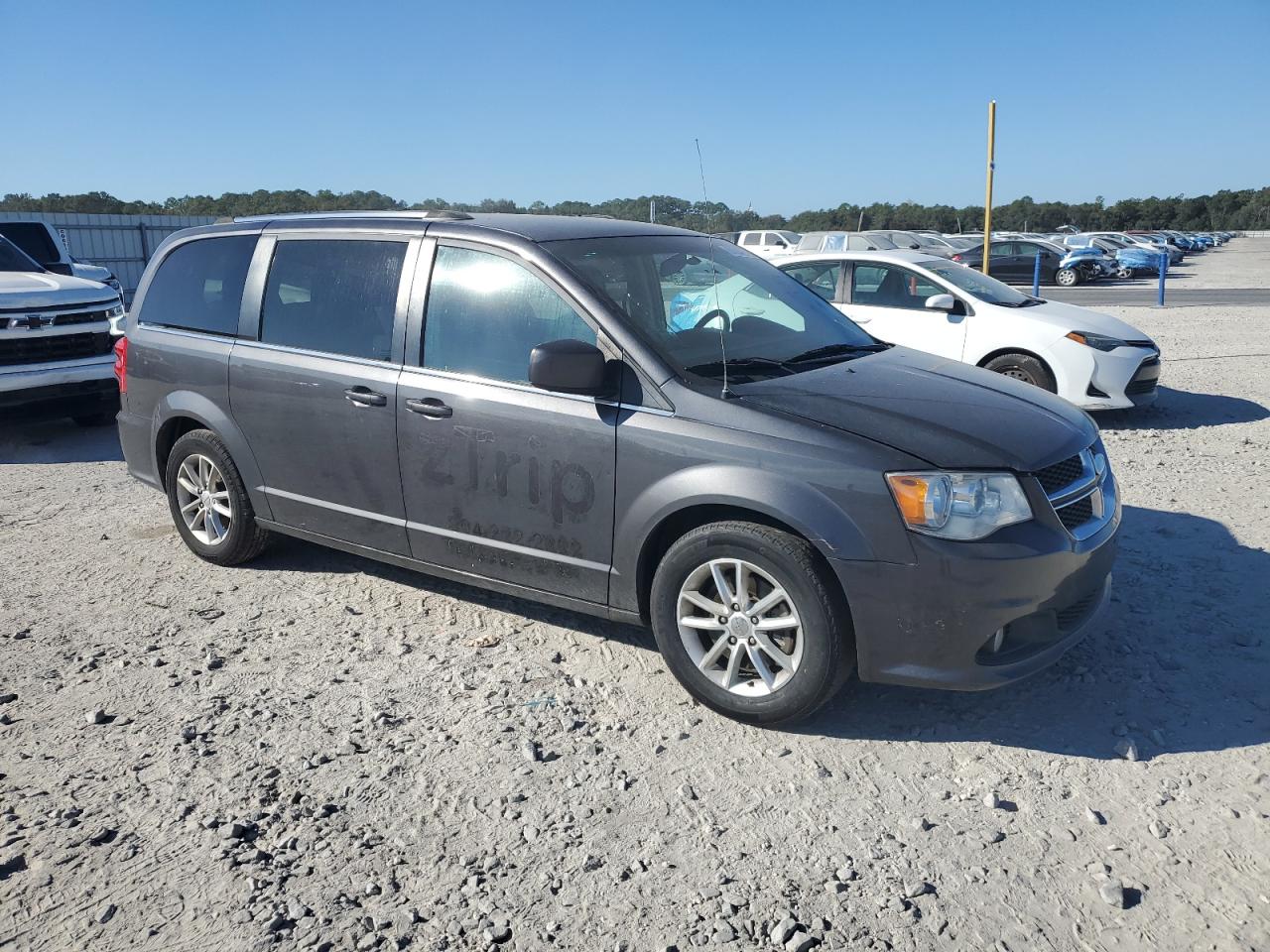 Dodge Caravan Sxt Image 12