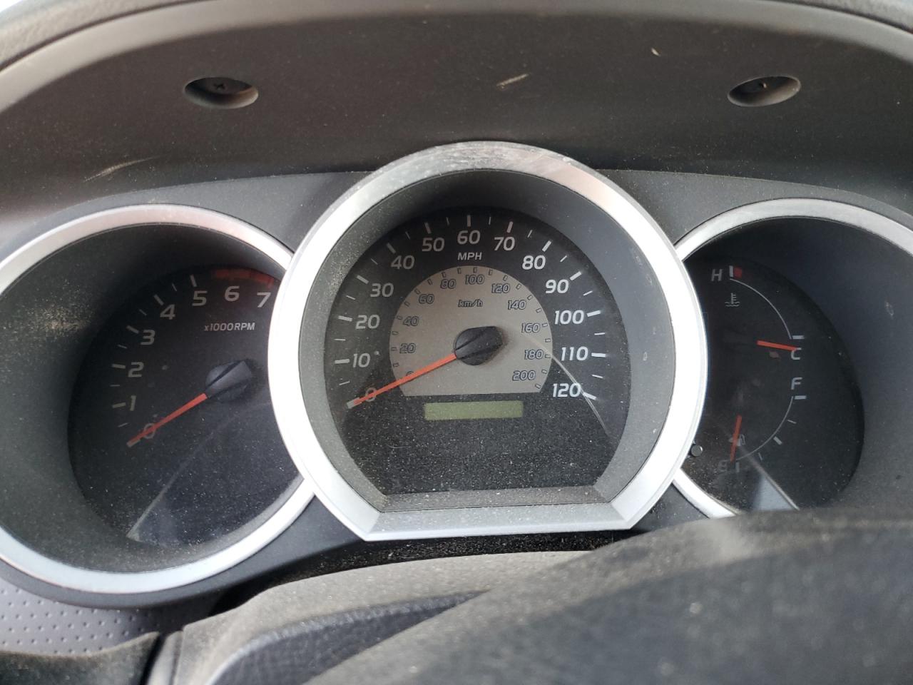 Toyota Tacoma Prerunner Access Cab Image 4