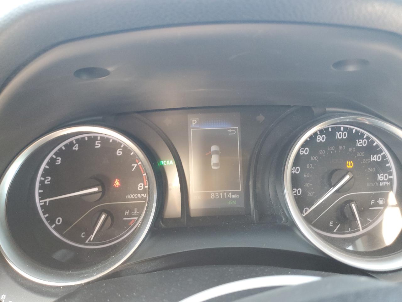 Toyota Camry L Image 9