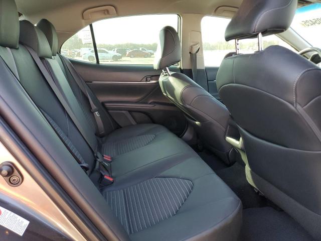 Toyota Camry L Image 11