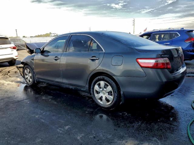 Toyota Camry Ce Image 4