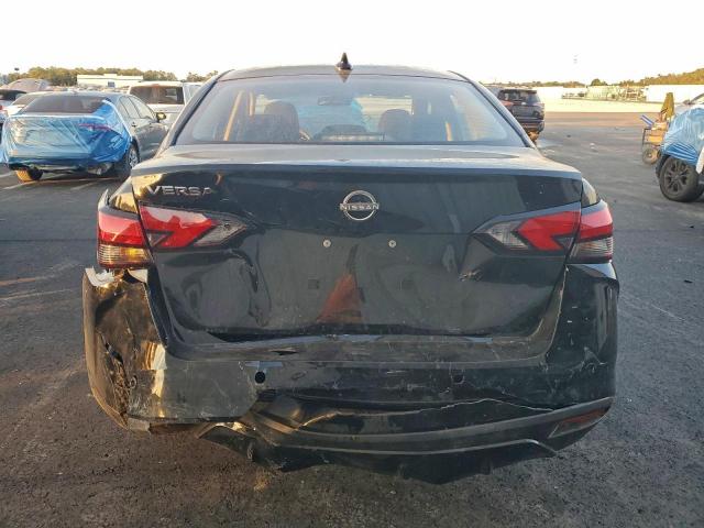 Nissan Versa Sv Image 7