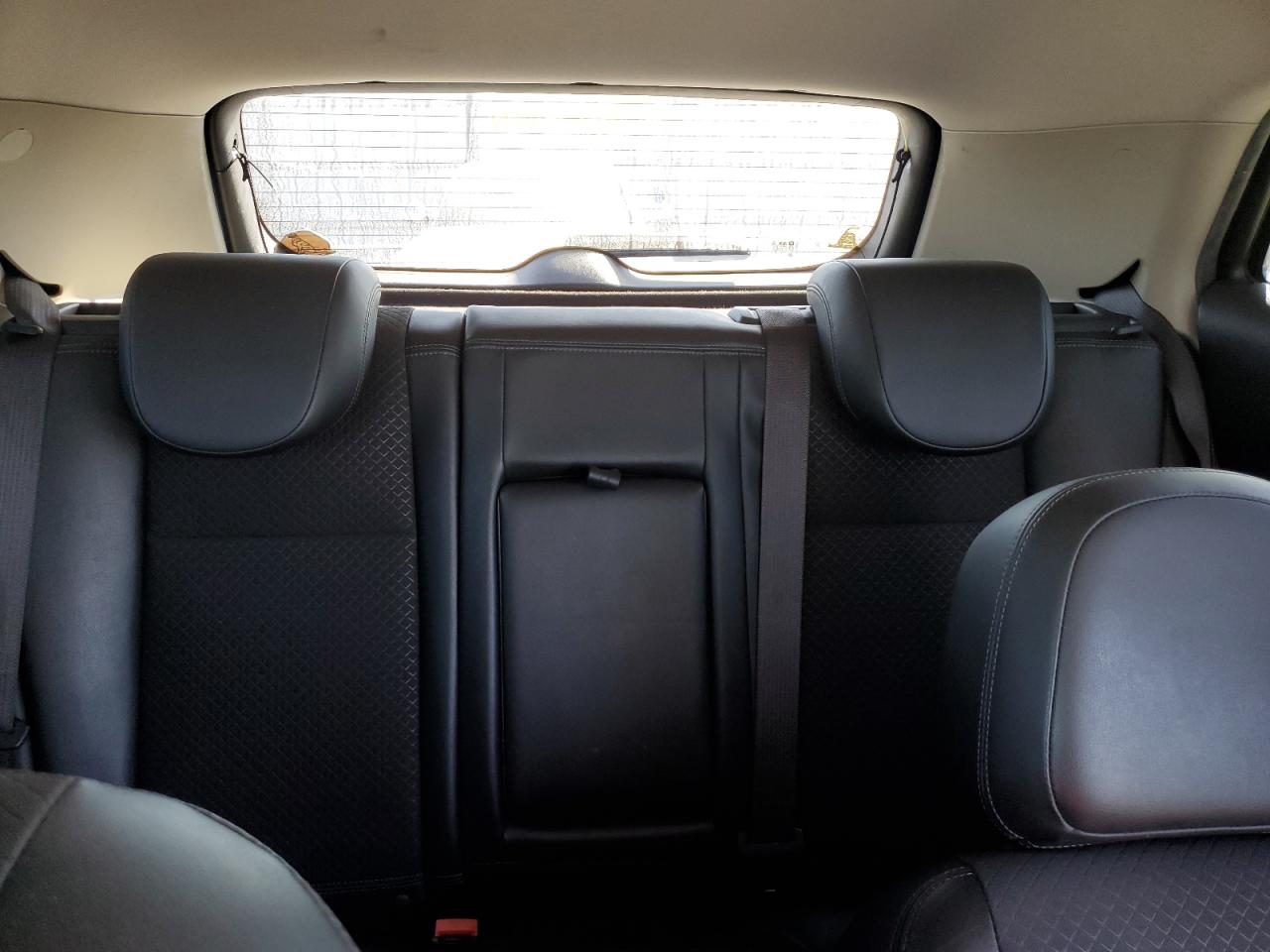 Buick Encore Sport Touring Image 8